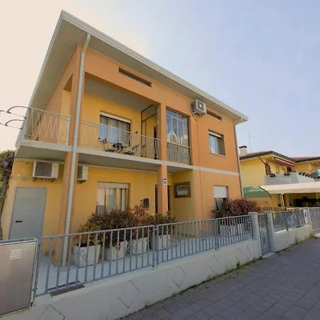 Trilocale A 200mt Dal Mare A Appartamento *